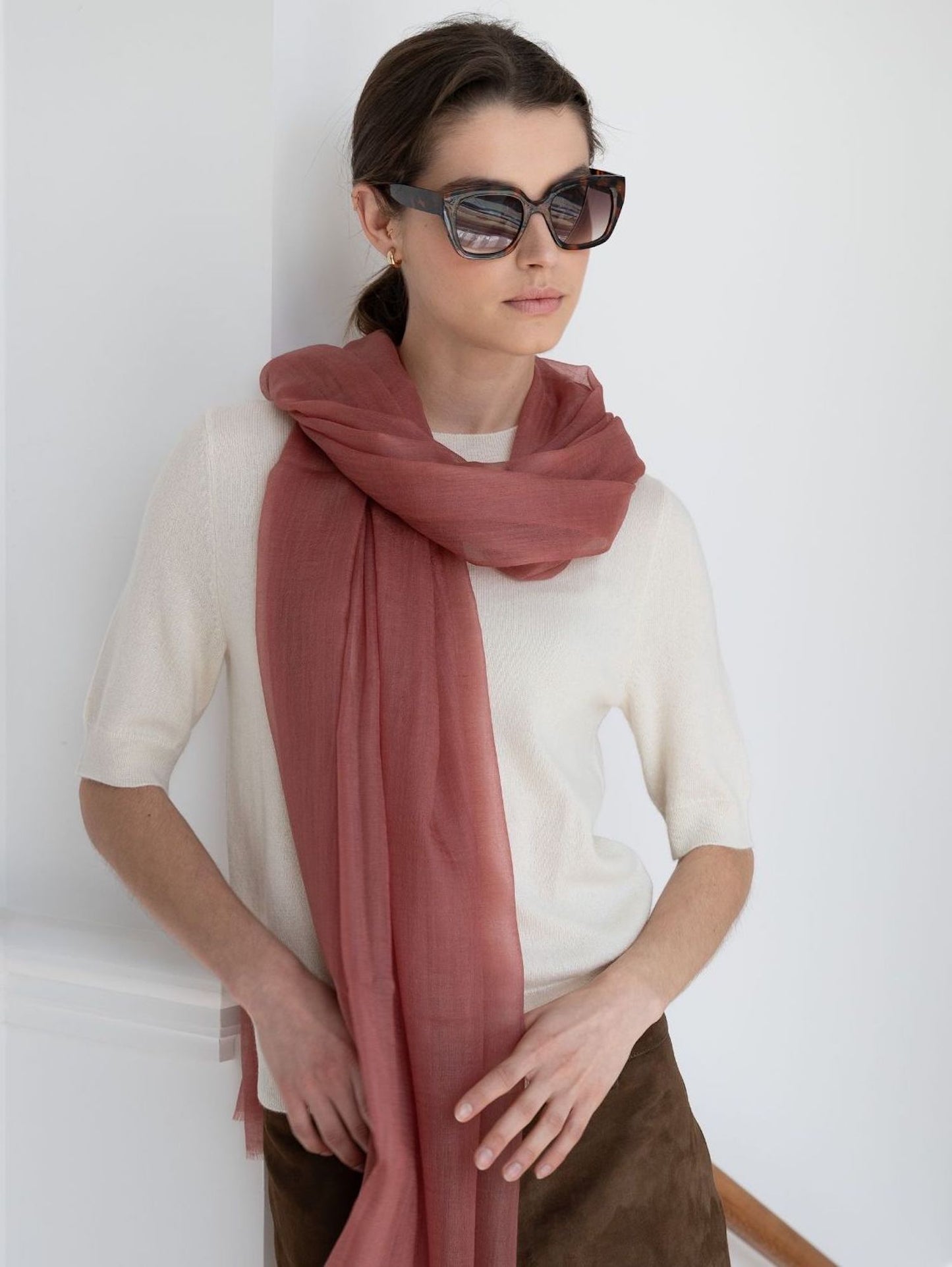 fular ultra fino de cashmere en color marsala