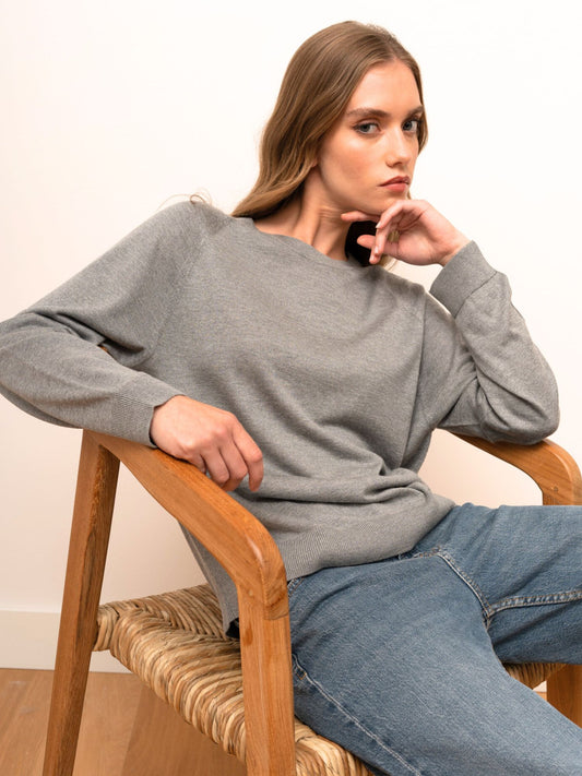 Grauer Chelsea-Pullover