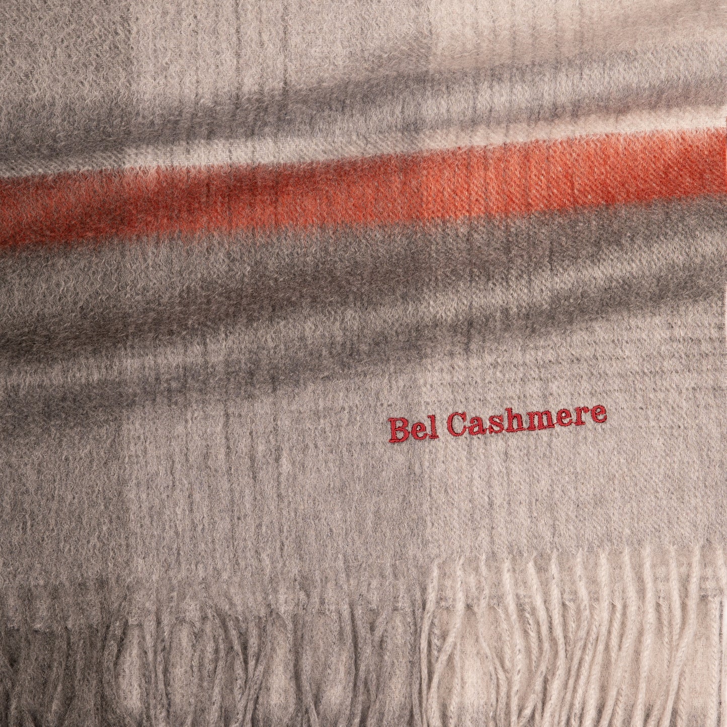 Bufanda de cashmere raya roja