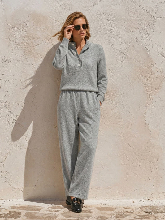 Emi grauer Pullover