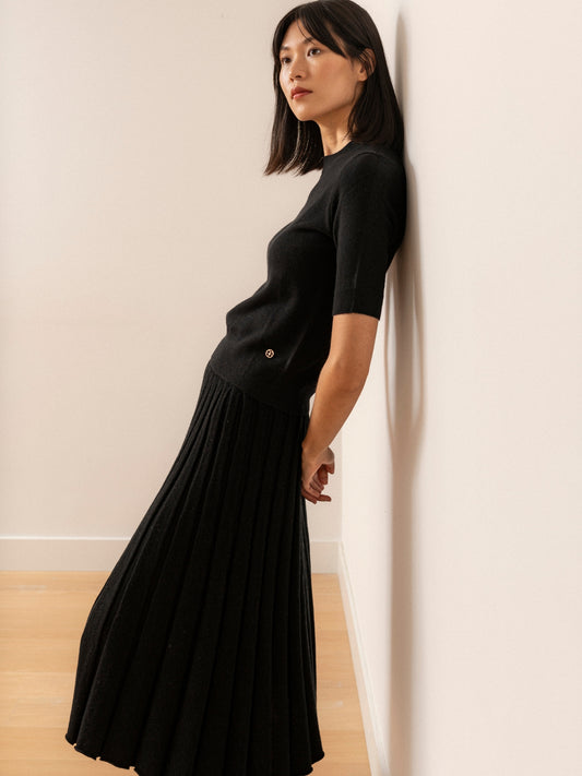 Julietta black skirt