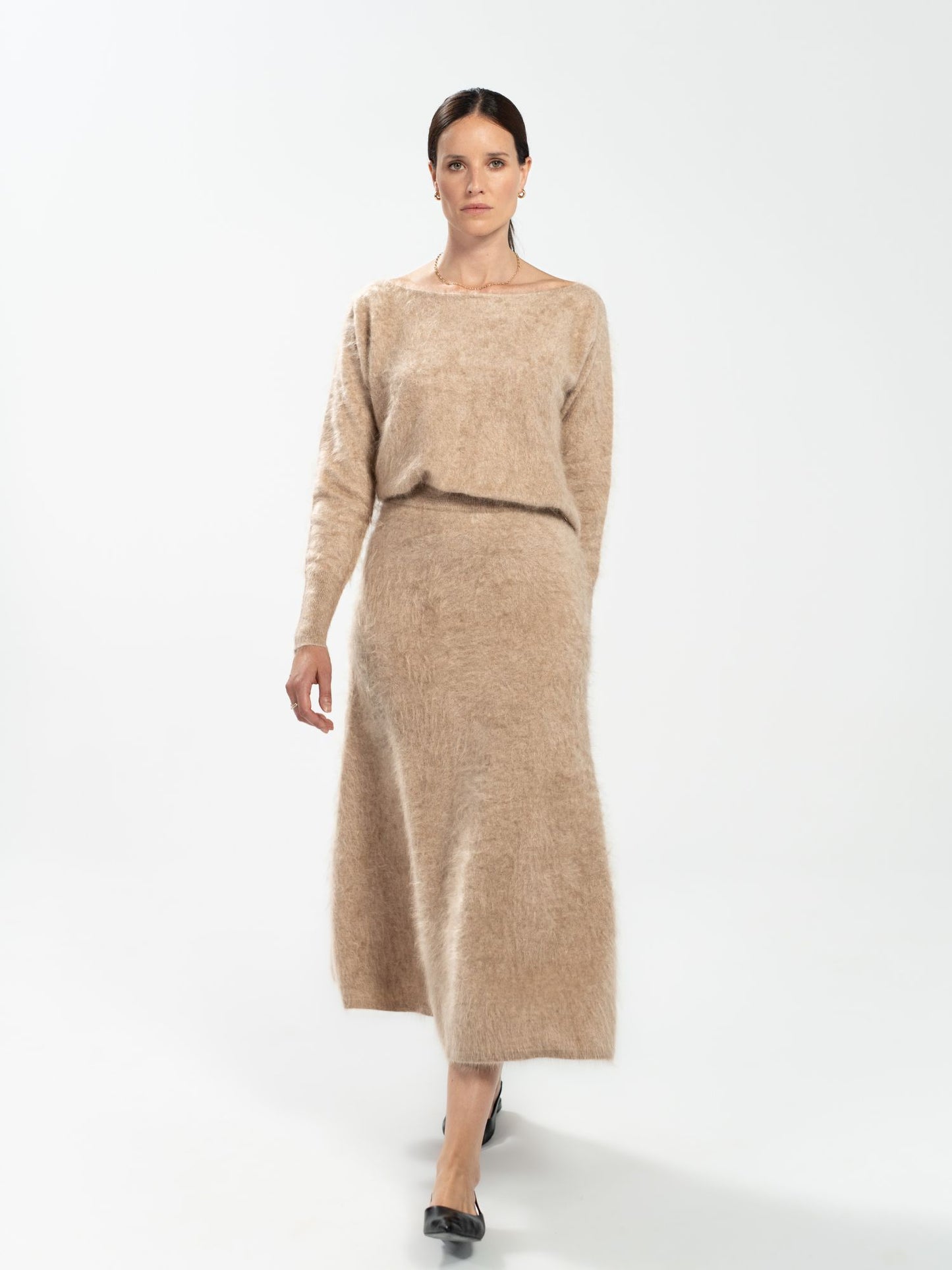 Claudia gebürsteter beigefarbener Pullover