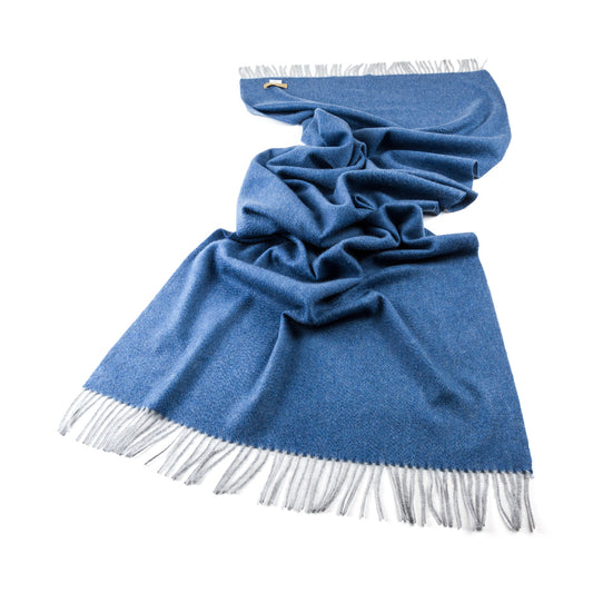 Estola/ Bufanda grande con flecos azul
