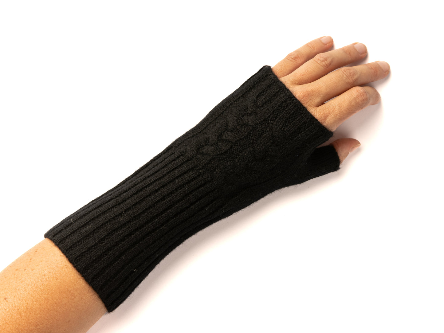 Black cable knit mittens