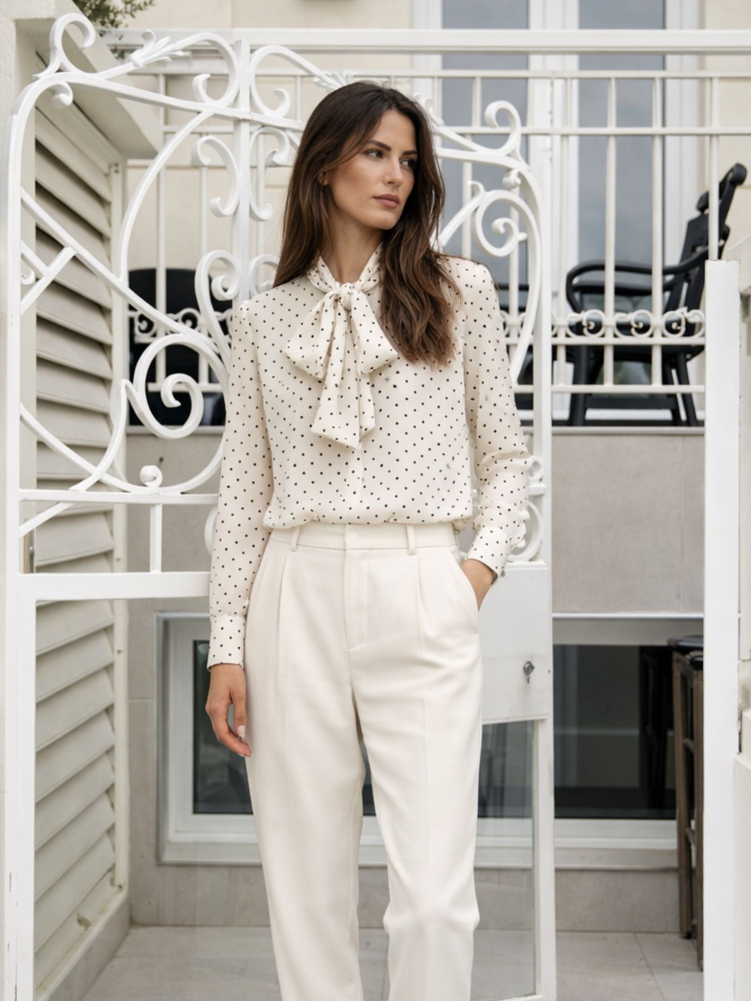 Carmen ecru silk blouse with dots – Bel cashmere