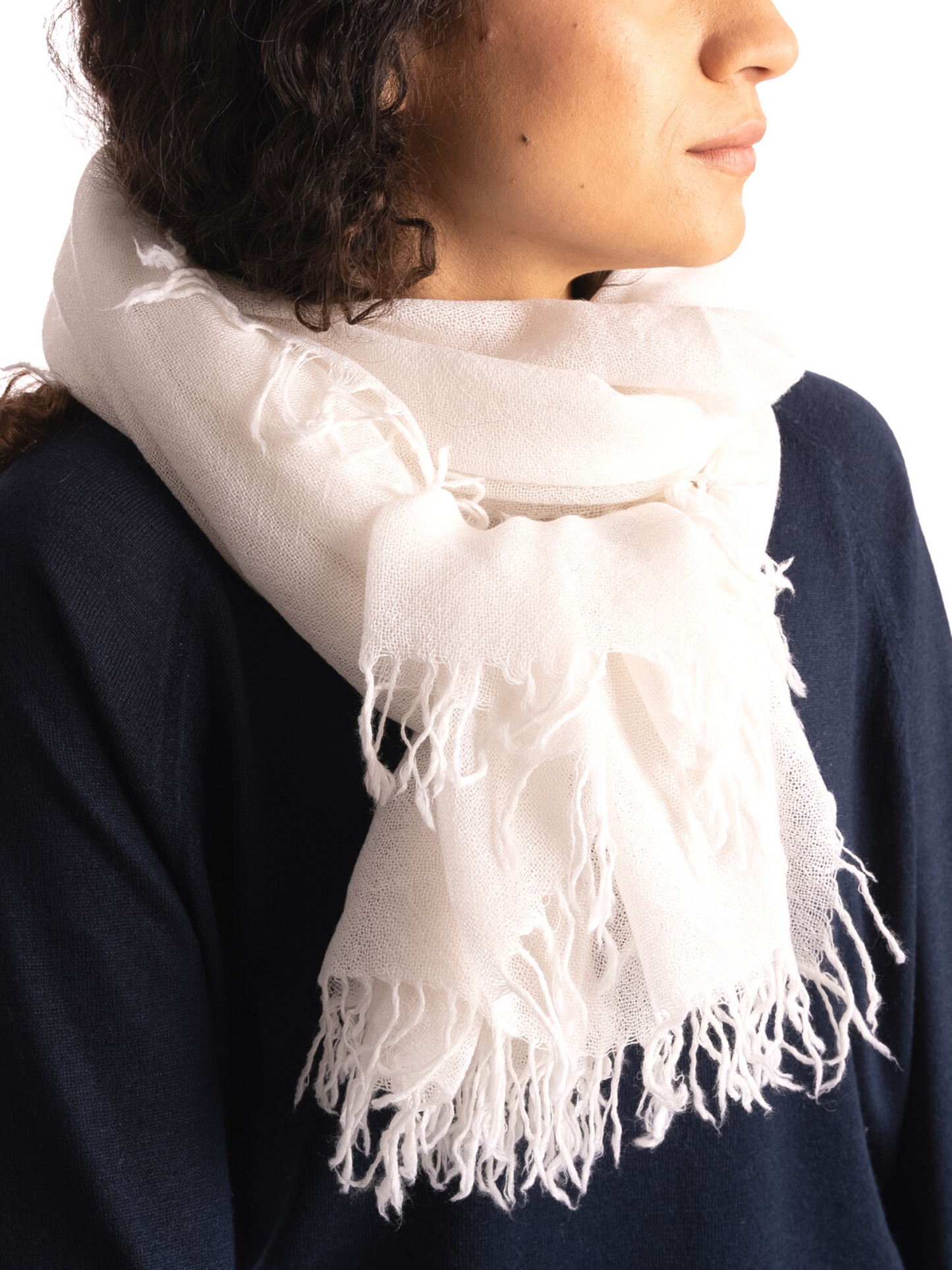 fular de cashmere flecos blanco