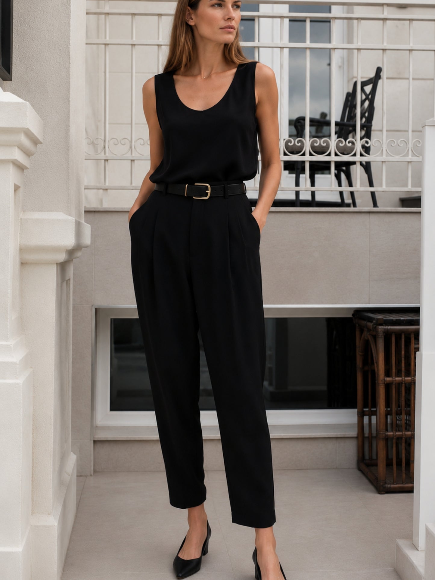 Pantalón Milán de pinzas de crêpe negro