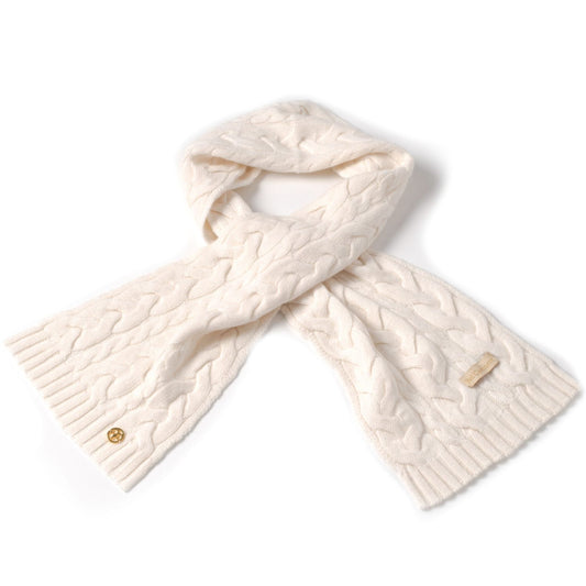 White cable knit scarf