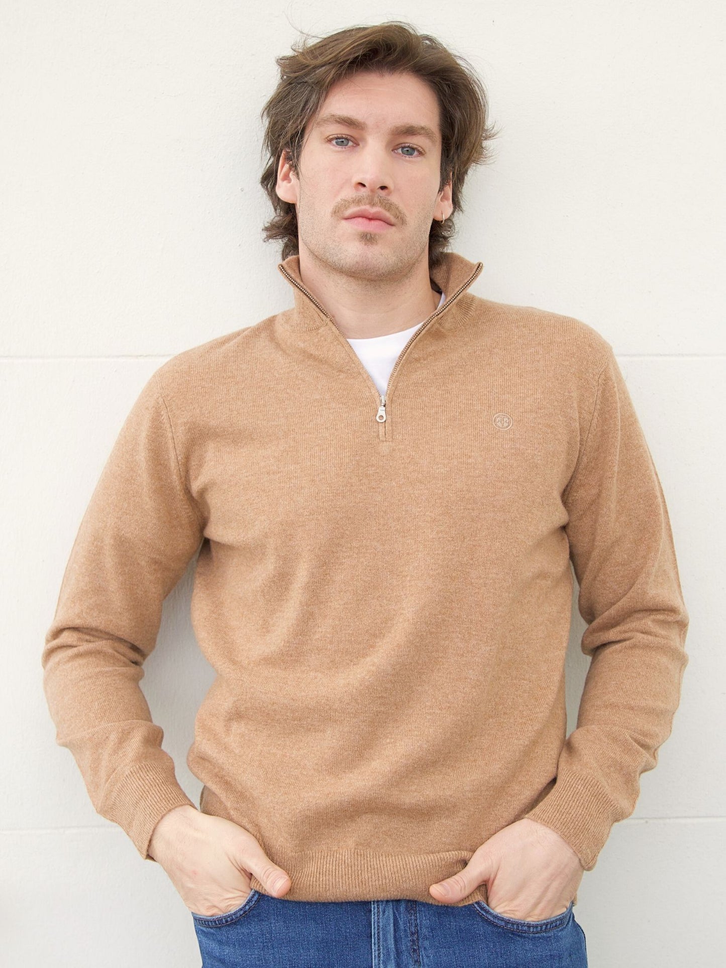 Jersey hombre cremallera camel