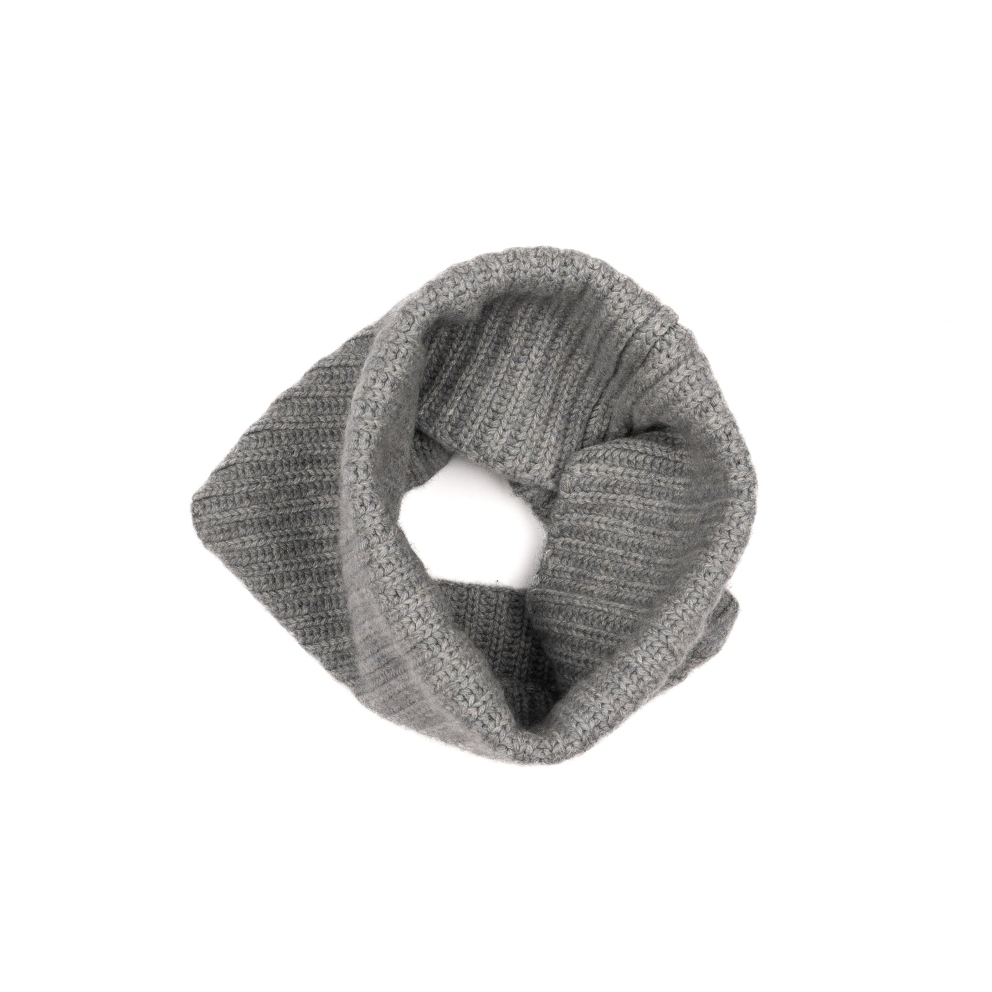 Gray cashmere snood