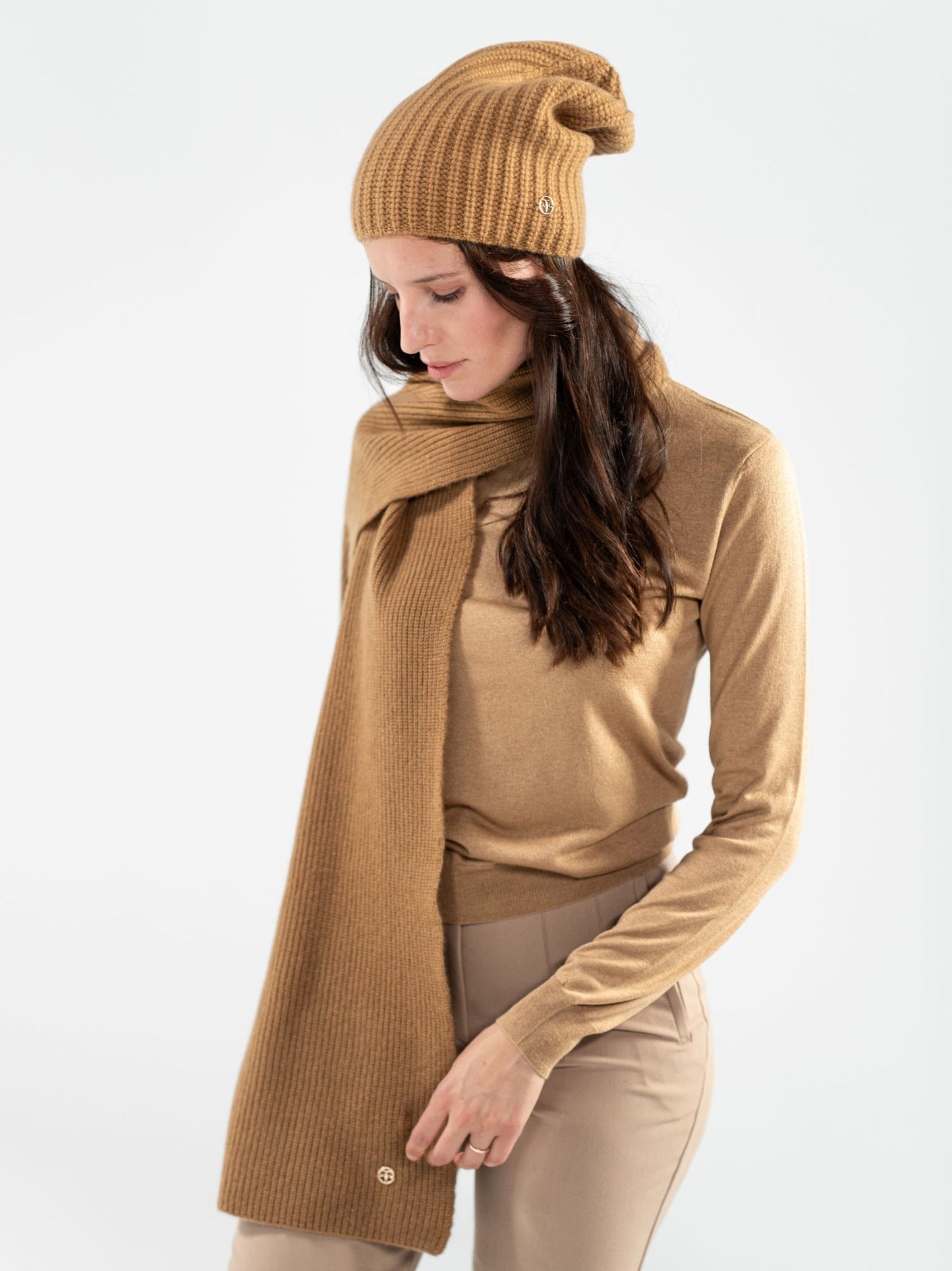 Camel ribbed knit scarf