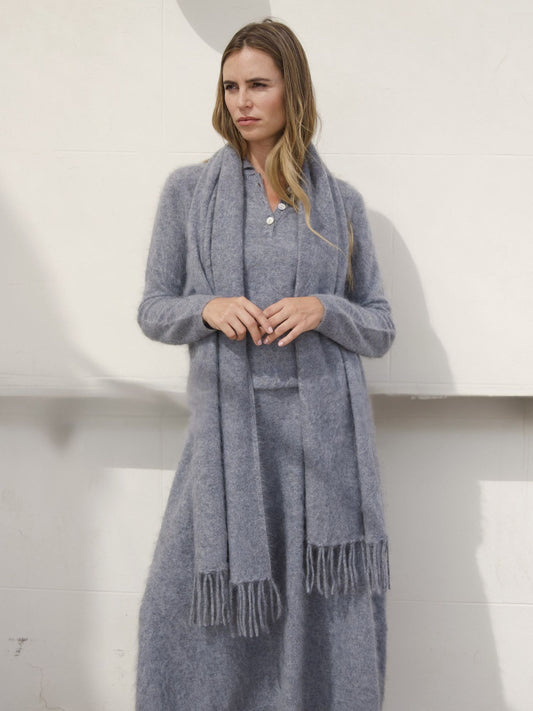 Brushed gray cashmere scarf
