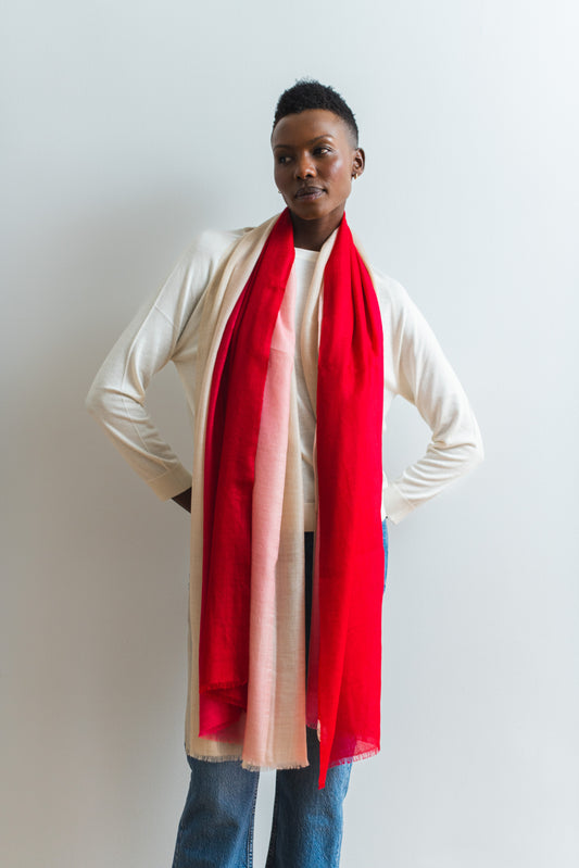 fular fino de cashmere rojo degradado