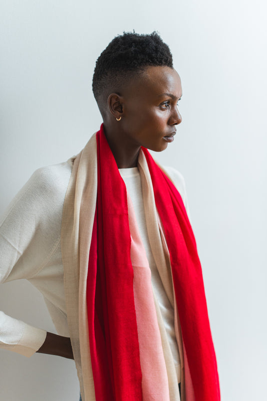 fular fino de cashmere rojo degradado